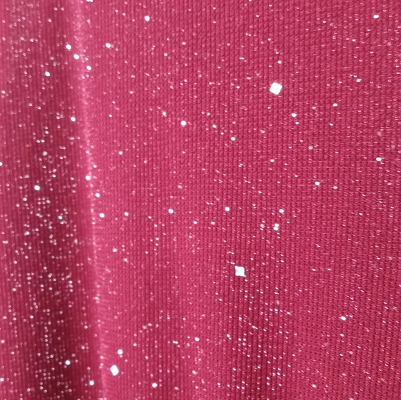 NWOT SHEIN Curve V Neck Dress w/ Tie Shoulder detail in Glitter Burgundy Sz. 4XL - Picture 2 of 14